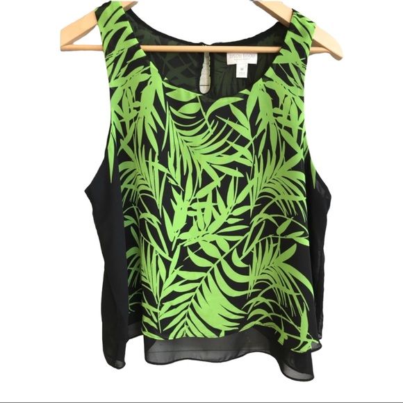 Bisou Bisou Tops - Bisou Bisou blouse tank green/black size medium
